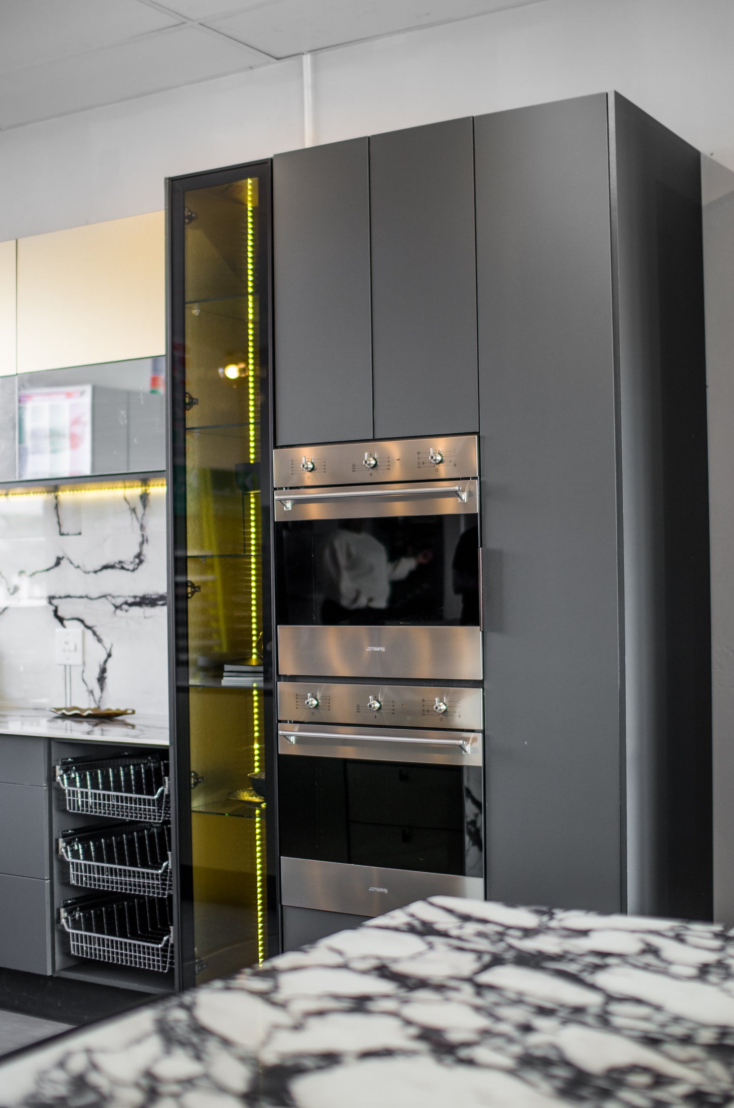 Smeg 60cm Stainless Steel Classic Oven - SF6385XSA